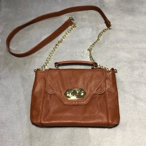 Small crossbody with gold detailing